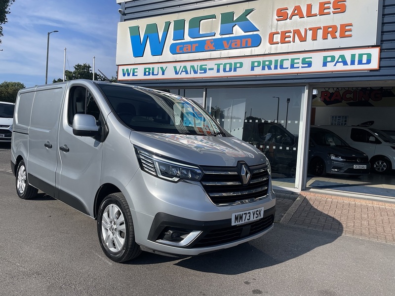 Renault Trafic 2.0 dCi Blue SL30 Extra Panel Van 5dr Diesel EDC L1 H1 Euro 6 (s/s) (150 ps) - U569