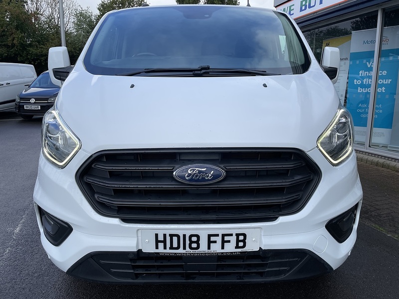 Ford Transit Custom 2.0 320 EcoBlue Trend Panel Van 5dr Diesel Manual L2 H1 Euro 6 (130 ps) - U613