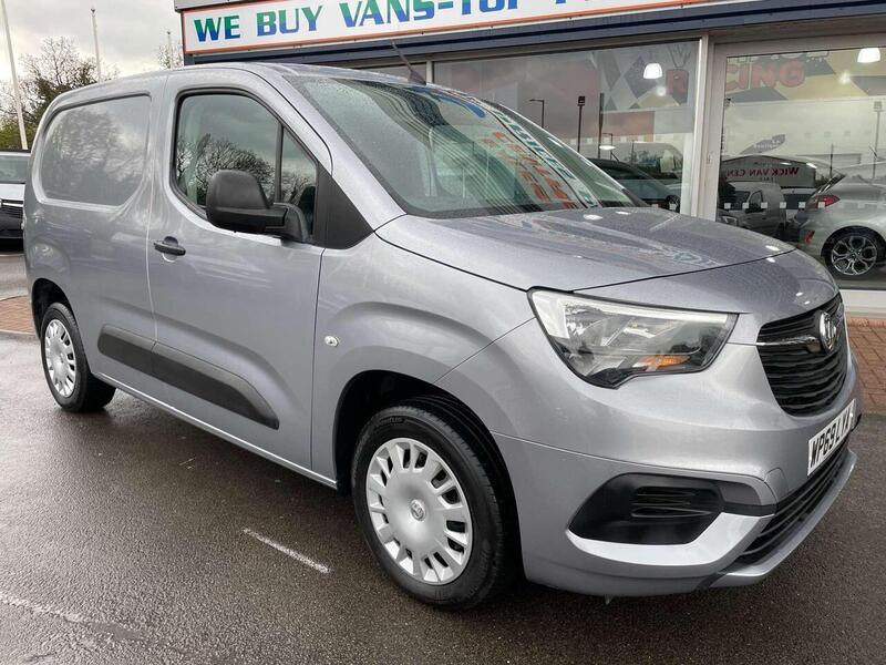 Vauxhall Combo Combo Combo 1.6 Turbo D 2300 Sportive Panel Van 4dr Diesel Manual L1 H1 Euro 6 (s/s) (100 ps) - U63