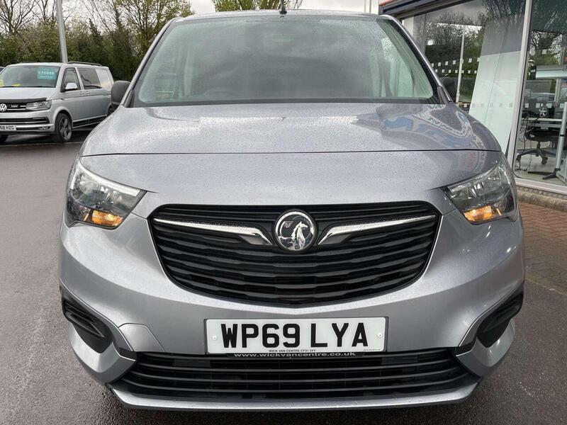 Vauxhall Combo Combo Combo 1.6 Turbo D 2300 Sportive Panel Van 4dr Diesel Manual L1 H1 Euro 6 (s/s) (100 ps) - U63