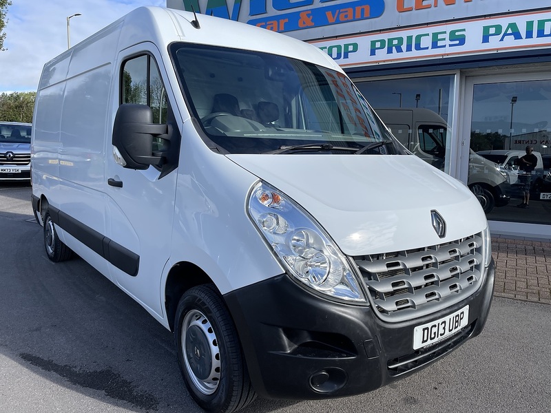 Renault Master 2.3 dCi 33 Sport Panel Van 5dr Diesel Manual FWD MWB Medium Roof Euro 5 (125 ps) - U635