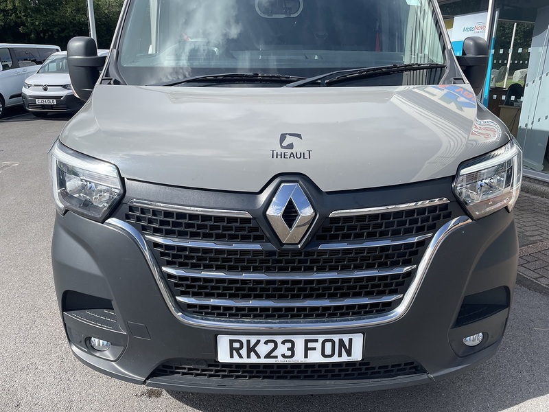 Renault Master Theault 3.5T Horsebox Dropside 2.3 Manual Diesel - U639