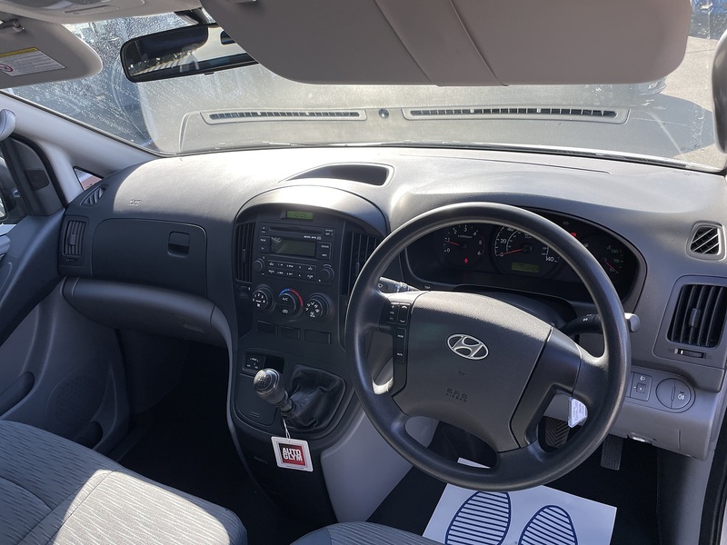 2014 2014 HYUNDAI ILOAD