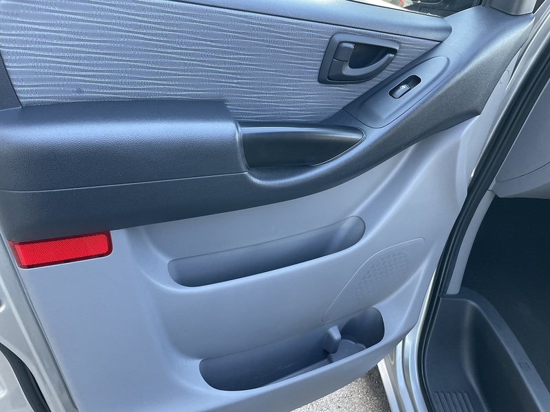 2014 2014 HYUNDAI ILOAD