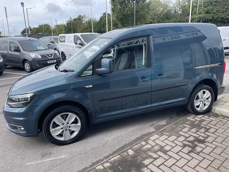 2016 2016 VOLKSWAGEN CADDY