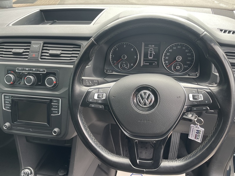 2016 2016 VOLKSWAGEN CADDY