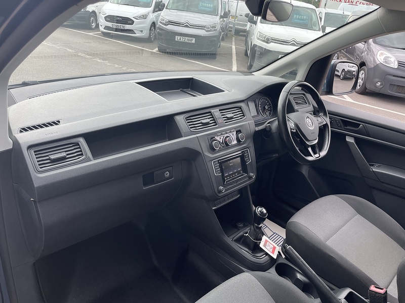2016 2016 VOLKSWAGEN CADDY