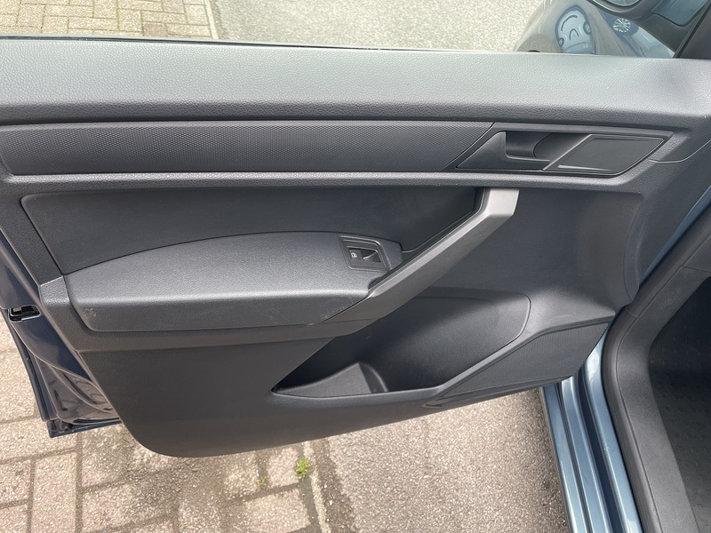 2016 2016 VOLKSWAGEN CADDY