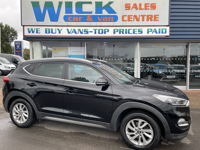 Hyundai TUCSON 1.7 CRDi Blue Drive Premium SUV 5dr Diesel Manual Euro 6 (s/s) (116 ps) - U654