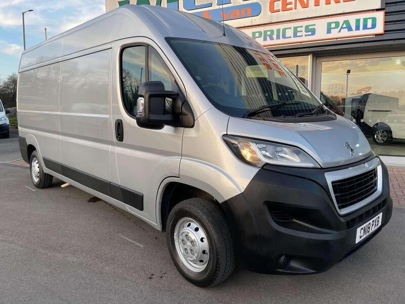 PEUGEOT Boxer Boxer Boxer 2.0 BlueHDi 335 Professional Panel Van 5dr Diesel Manual L3 H2 Euro 6 (130 ps) - U68