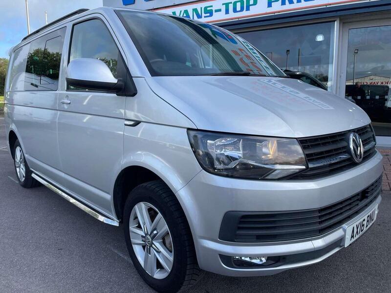Volkswagen TRANSPORTER TRANSPORTER 2.0 TDI T32 BlueMotion Tech Highline Kombi Double Cab 5dr Diesel Manual FWD SWB Euro 6 - U8