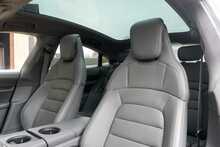Porsche Taycan Performance Plus Turbo S - U728