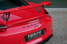 Porsche Cayman 981 GT4 - U737