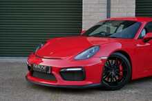 Porsche Cayman 981 GT4 - U737