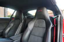 Porsche Cayman 981 GT4 - U737