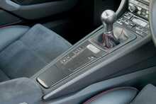 Porsche Cayman 981 GT4 - U737