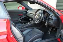 Porsche Cayman 981 GT4 - U737