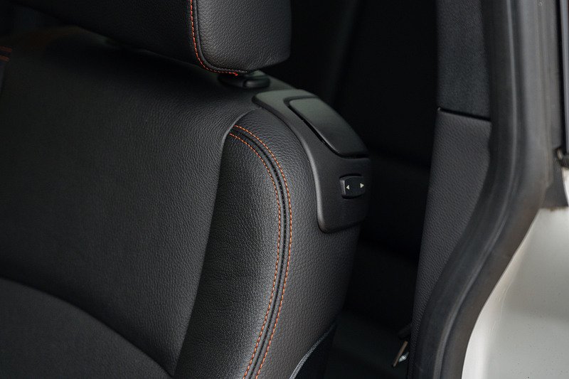 BMW 1 Series M - Large 28