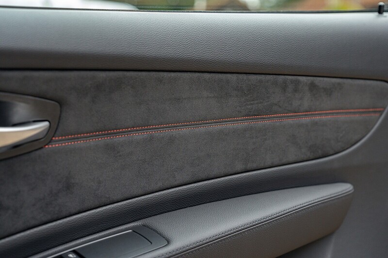 BMW 1 Series M - Large 36