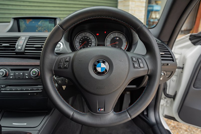 BMW 1 Series M - Large 12