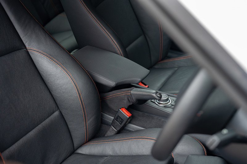 BMW 1 Series M - Large 18