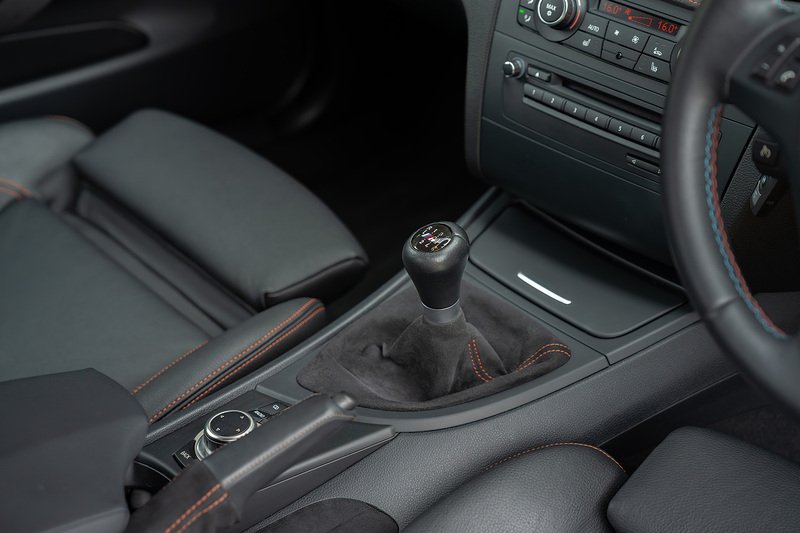 BMW 1 Series M - Large 32