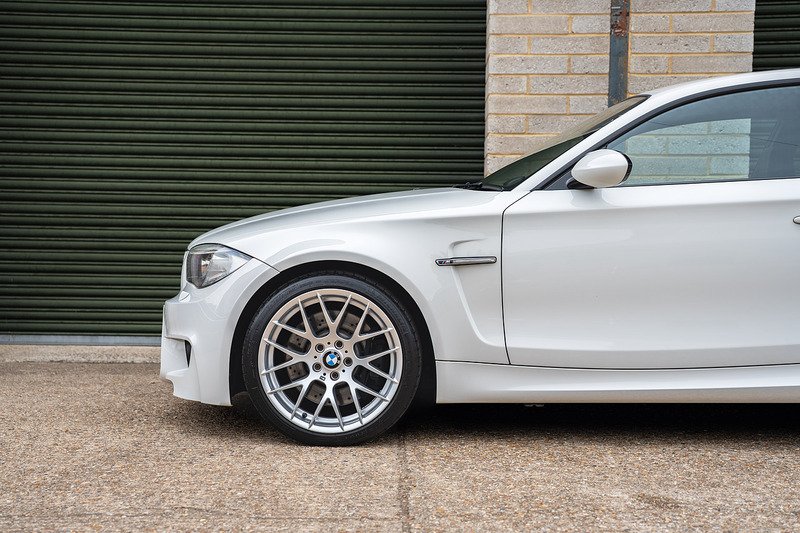 BMW 1 Series M - Large 43