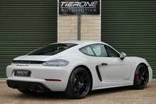 Porsche 718 Cayman GTS - U747