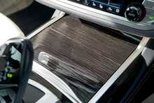 BMW 7 Series M760L V12 - U749