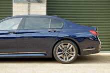 BMW 7 Series M760L V12 - U749