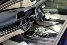 BMW 7 Series M760L V12 - U749