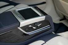BMW 7 Series M760L V12 - U749