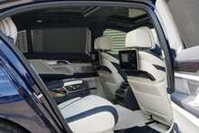 BMW 7 Series M760L V12 - U749