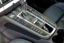 Porsche Macan T - U752
