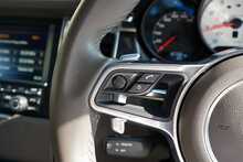 Porsche Macan T - U752
