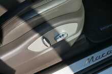 Porsche Macan T - U752