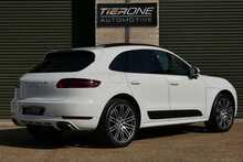 Porsche Macan T - U752