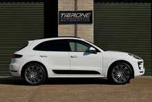 Porsche Macan T - U752
