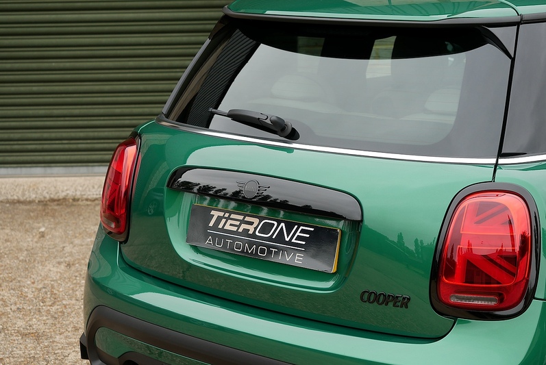 MINI Hatch Cooper Exclusive - Large 20