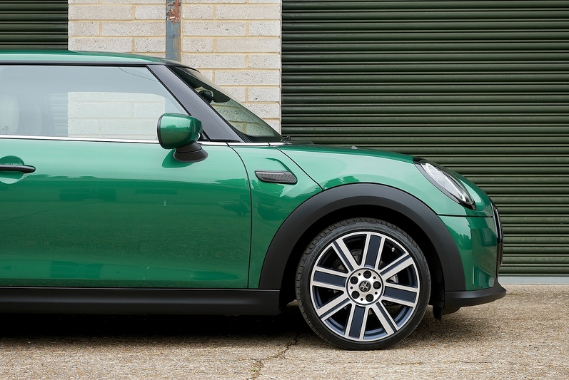 MINI Hatch Cooper Exclusive - Large 46