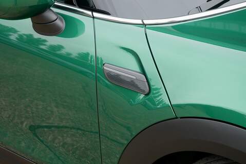 MINI Hatch Cooper Exclusive - Large 25