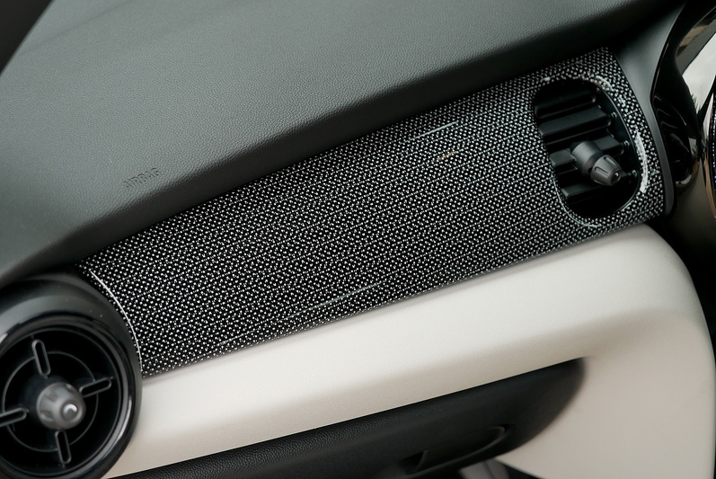 MINI Hatch Cooper Exclusive - Large 14