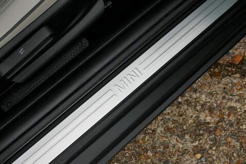 MINI Hatch Cooper Exclusive - Large 35