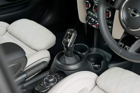 MINI Hatch Cooper Exclusive - Large 37