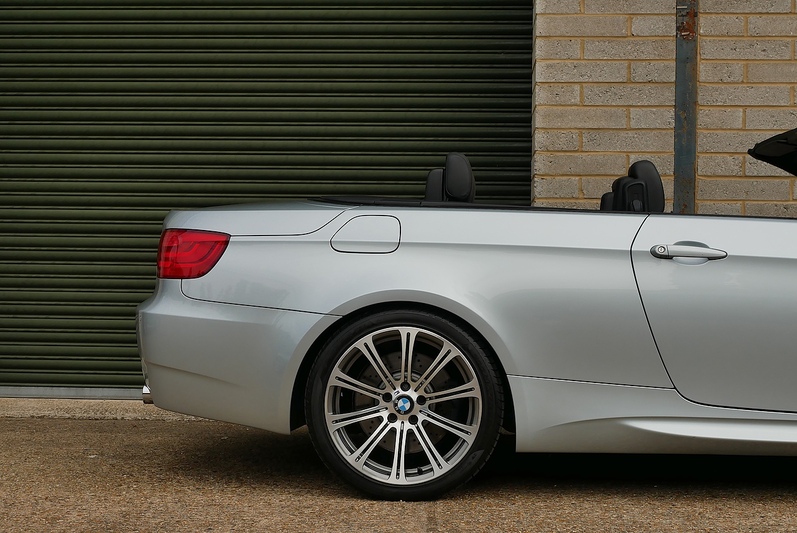 BMW M3 V8 - Large 37