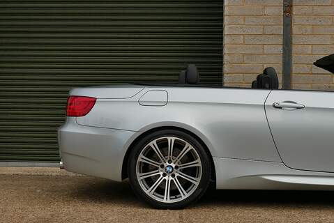 BMW M3 V8 - Large 37
