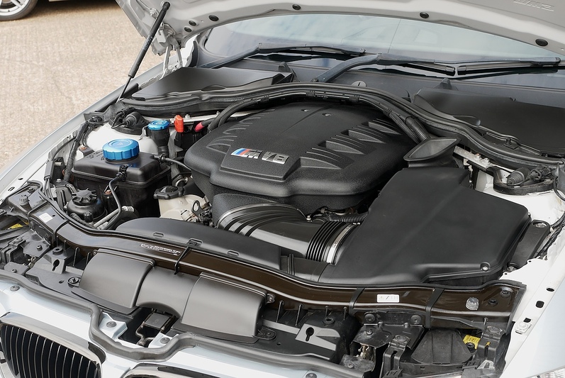 BMW M3 V8 - Large 49