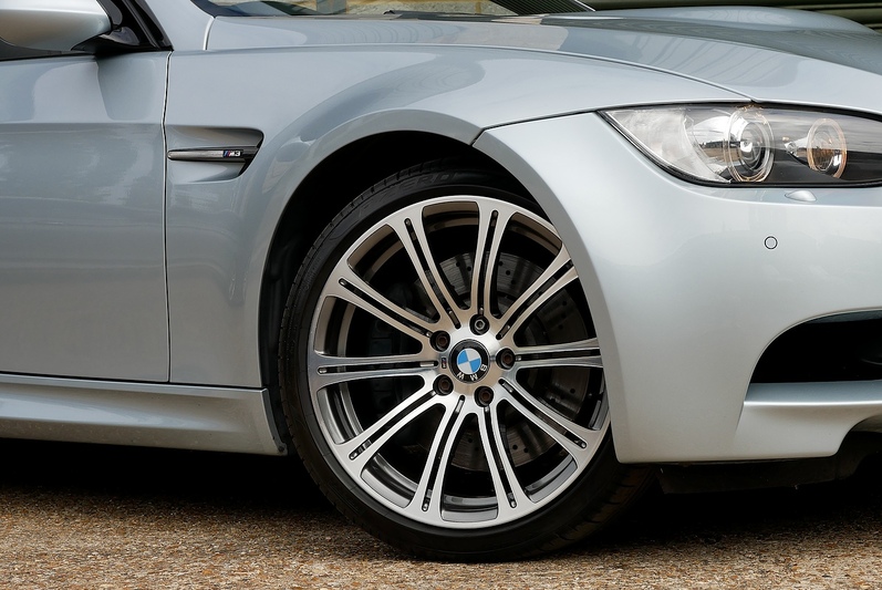 BMW M3 V8 - Large 6