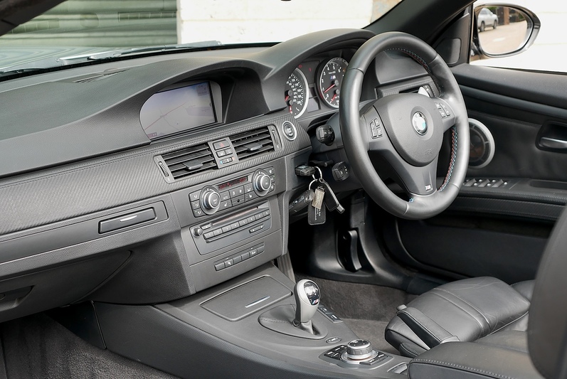 BMW M3 V8 - Large 4
