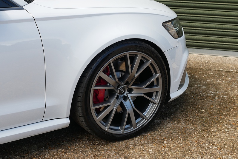 Audi RS6 Avant TFSI V8 Performance - Large 36